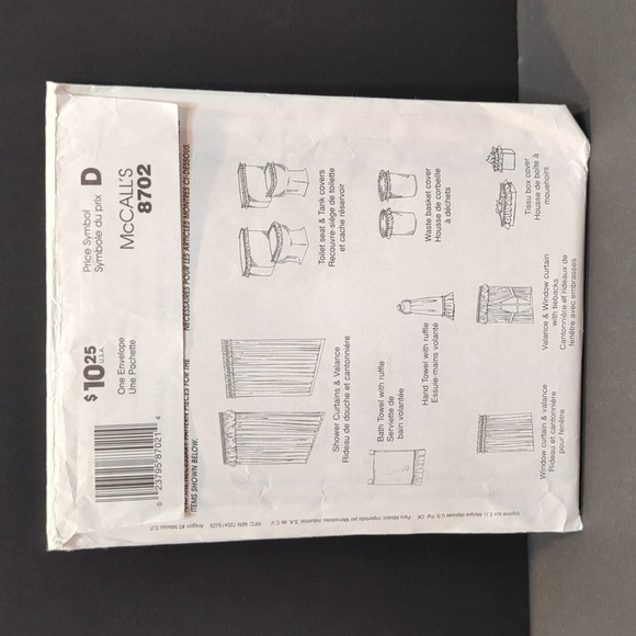 McCall's 8702 Home Decorating Bathroom Essentials Shower Curtain Towels Uncut - Picture 2 of 3